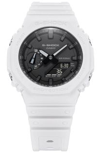 Valge digitaalne Carbon Core Guard G-SHOCK kell 200M veekindlusega | GA-2100-7AER