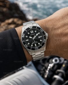 Citizen Mens Solar-Powered Steel Sapphire Diver 40mm