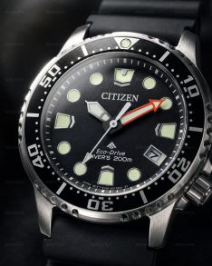 Citizen Promaster kompakt sukeldumiskell naistele Eco-Drive ja ISO-sertifikaadiga | EO2020-08E