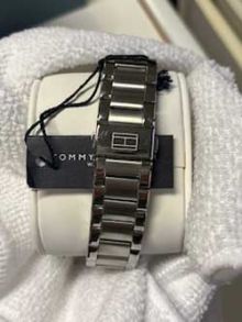 Tommy Hilfiger 1791718 Outlet (Returned/Pre-owned)
