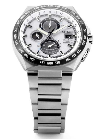 Citizen Super Titanium Eco-Drive raadiojuhitav kronograaf | Maailmaaeg ja safiirkristall | AT8238-84A